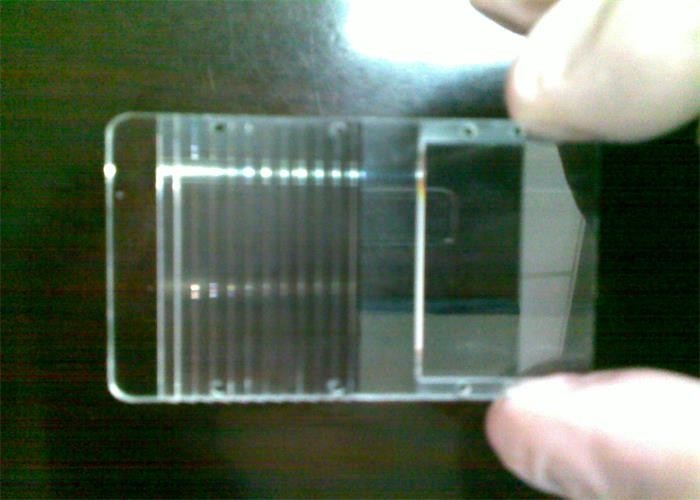 Projeto/sistema ótico de gerencio do diamante da placa guia feito-à-medida do OEM/ODM Fresnel revestimento incolor de PMMA 49.75x30x1.5 hora