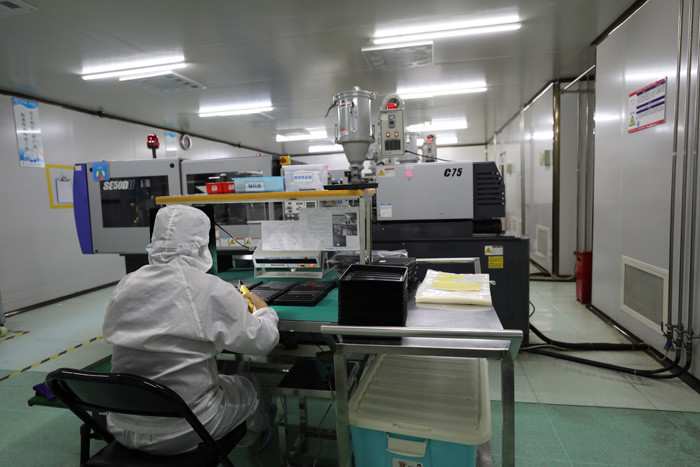SICHUAN VSTAR OPTICAL TECHNOLOGY CO.,LTD linha de produção da fábrica